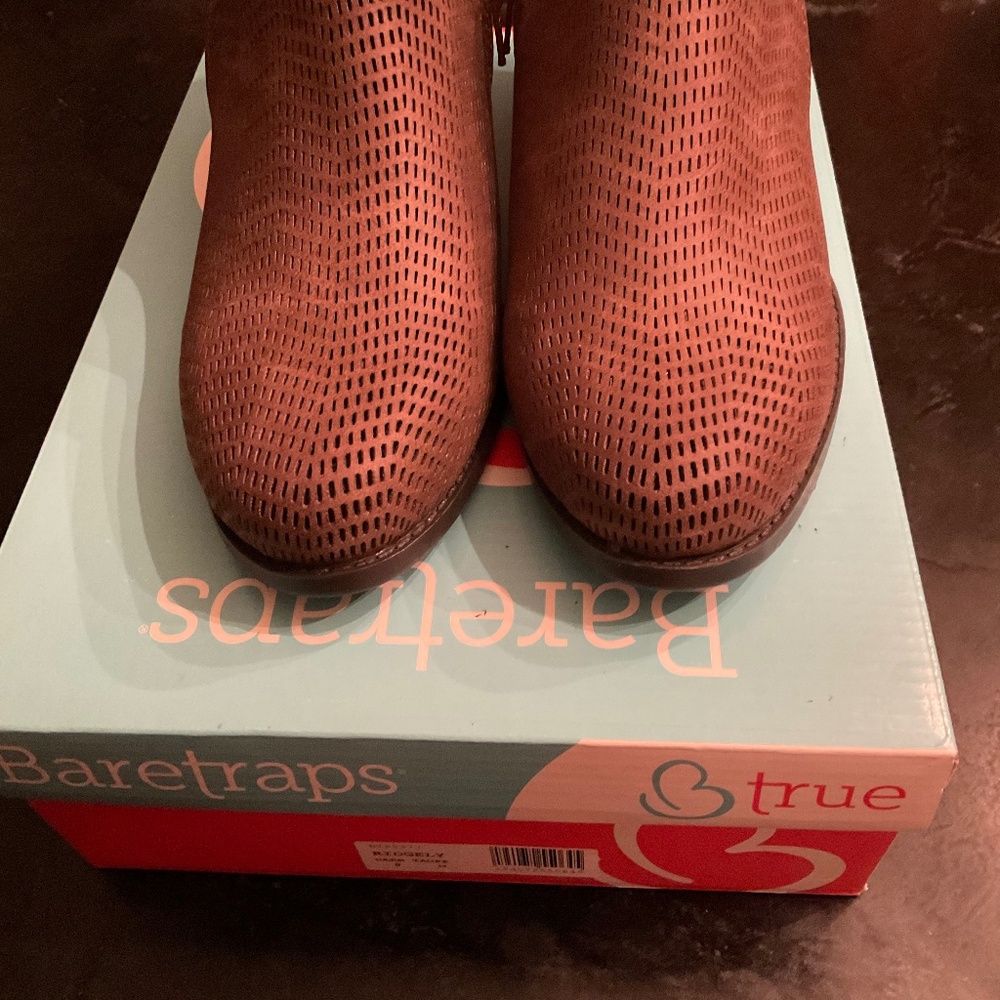 Baretraps dark taupe ankle boots size 8m